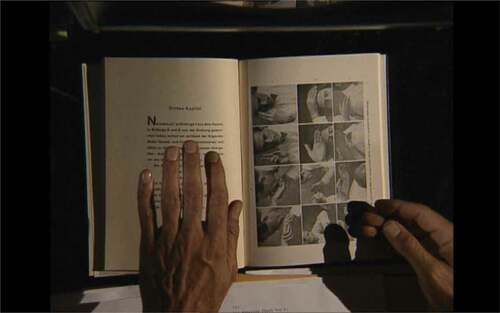 Figure 2. Der Ausdruck der Hände (The Expression of Hands 1997)