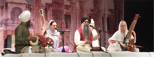 Gurbānī Sangīt concert given by Bhai Baldeep Singh at Jain Center of Southern California. Photo taken by author.