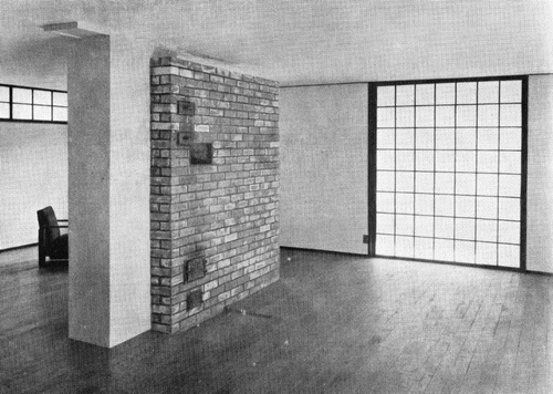 Figure 4. The Room with movable Tatami.Source: Banshoya, “Seihokei no Ie,” 18–22.