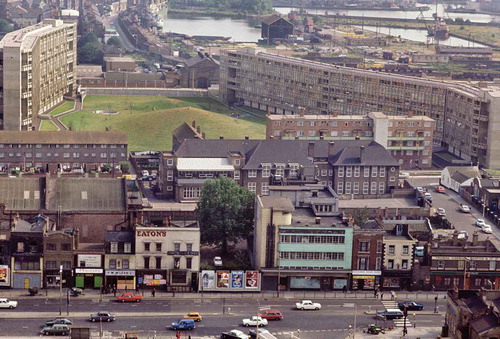 Figure 7. Robin Hood Gardens, view from the North of the central open space, seen over the East India Dock Road. Photographer Sandra Lousada (1973) and Smithson Family Collection.