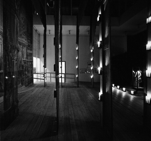 Fig. 9. The display included original theatre décor lit with electric candles, costumes and masques from the eighteenth century. Photo: 1972, Nationalmuseums bildarkiv.