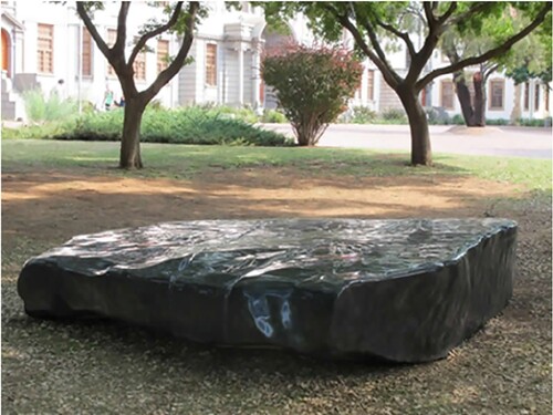 Figure 8. Willem Boshoff. Thinking Stone. 2010. Belfast Black granite from Boschpoort Quarry, Mpumalanga. 4310 mm × 3200 mm × 450 mm. Bloemfontein campus of the University of the Free State, Bloemfontein, South Africa. Image courtesy of the UFS Art Gallery.