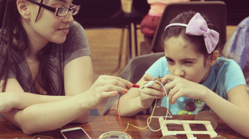The Curiosity Machine Family Program at Iridescent Learning brings underserved families together over five weeks to do open-ended engineering design challenges with the help of scientists and engineers, who mentor the families as they build.