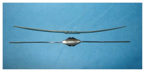 Figure 1 Manually bent Bowman probes to mimic the natural curve of the nasolacrimal duct in children.