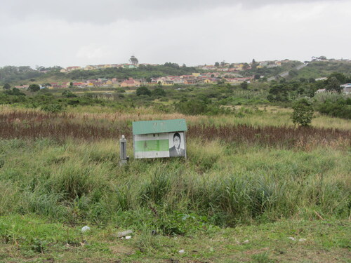 Figure 7. The grave of Alcott Gwentshe in the otherwise abandoned Mzonyana cemetery. (Source: M. Breier, private collection.)