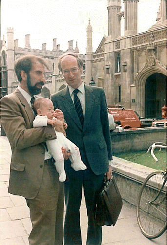 Cambridge, 1985: Ed Samulski and Geoffrey Luckhurst planning the launch of Liquid Crystals.