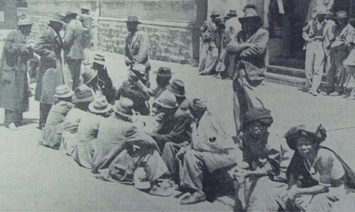 Figure 4. Parents and relatives of the Mooiplaas and Kwelera youth work together to raise money to pay the fines that will enable their sons’ release. (Source: Daily Dispatch, 24 January 1951.)