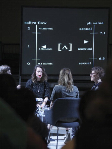 Microbial Keywording, Haus der Kulturen der Welt, Berlin, 2019. Guiding the harvest of sexually replicating Saccharomyces from the audience’s saliva. © Spiess & Strecker