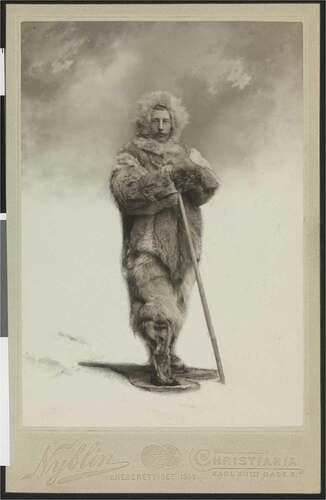 Figure 7. Portrett av Roald Amundsen i polarutstyr (Portrait of Roald Amundsen with polar equipment), cabinet card, Daniel Georg Nyblinn photo studio, 1899, Courtesy National Library of Norway, Oslo