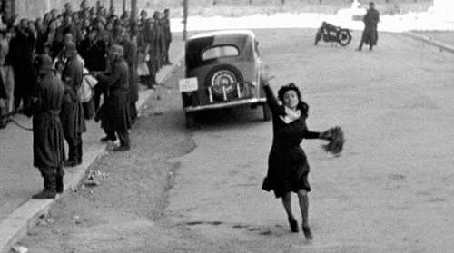 Figure 3. Scene from Roberto Rossellini’s Roma città aperta (1945) showing Anna Magnani as Pina.