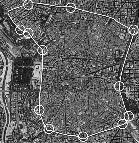 FIG. 5 Stretches of the city center of Madrid selected for the experiments. The circles correspond to the stretches with radius of curvature used in section 4.3.