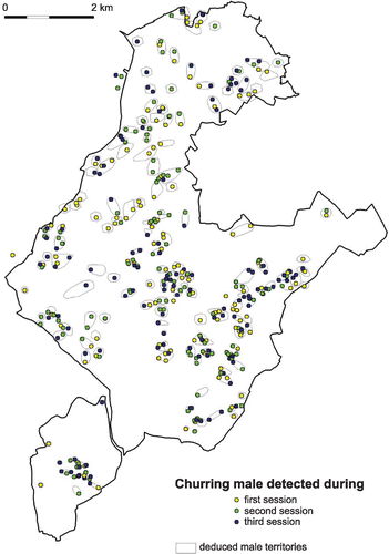 Figure 1 Locations of male Nightjar detections and territories within the woodland of Moulière (4200 ha), Vienne, France. Detections obtained at each of the three sampling sessions are represented with different colours, while polygons encompass individual territories deduced by a territory‐mapping procedure.