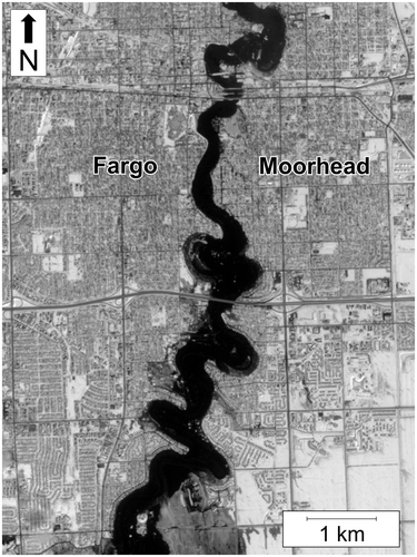 Figure 4. Peak flood land inundation near Fargo, North Dakota, and Moorhead, Minnesota, on 28 March 2009. Imagery was captured by the Advanced Land Imager on the National Aeronautics and Space Administration (NASA)’s EO-1 satellite (NASA Citation2009).