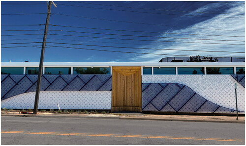 Figure 6. Tulsa healthcare facility moiré facade. Photography by James Matherly.