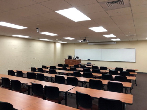 Fig. 1. Photo showing the classroom space used as a testbed for the current study (in a pre-COVID-19 layout).