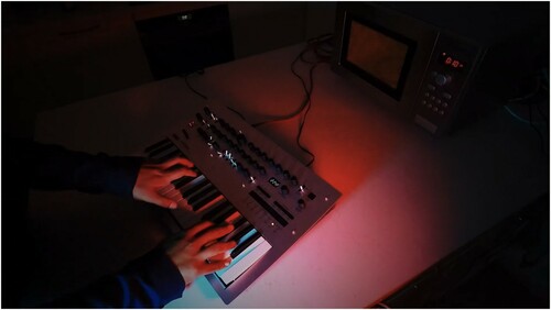 Figure 8. Duet between a Korg Minilogue and a microwave, from All My Time by Zubin Kanga and Damian Barbeler (27'01").