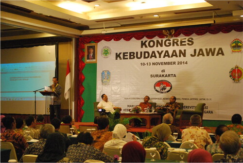 Figure 1. Speakers speaking at the first Javanese Cultural Congress, 10–13 November 2014 in Surakarta. (Dhoni Zustiyantoro).