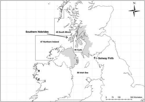Figure 1. Study region (in grey) where spatial variation of changes in Herring Gull colony sizes were assessed between the first survey in 1969 and the most recent survey from 1998 to 2002. The study region spans two regional seas: Minches and West Scotland in the north and Irish Sea in the south (JNCC Citation2014). Also indicated are the four ICES sea areas (45, 46, 47 and 50) used to estimate availability of fishery discards.