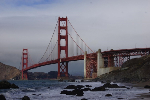 Figure 16. Golden Gate Bridge (San Francisco, USA), used as a reference for the question: Is this bridge a work of art?