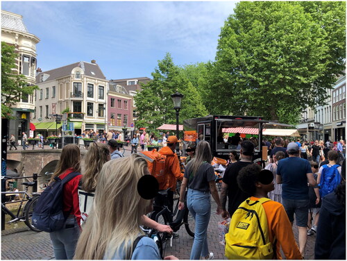 Figure 6. Chain stores and market stalls.