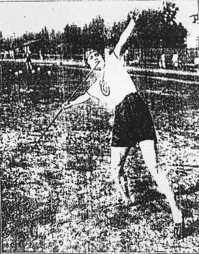 Figure 3. Photo of a Ms Wittmann participating in a top-ranked javelin-throwing contest. Her spear was thrown 23.15 metres. See: Nameh-ye Farangestan 3 (July 1, 1924).