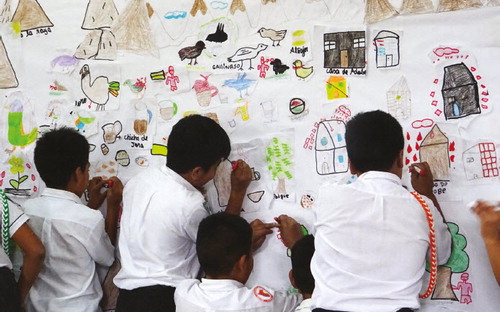 Fig. 2. Heritage Identity Workshop at the Túcume Site Museum. © Luis Repetto Málaga