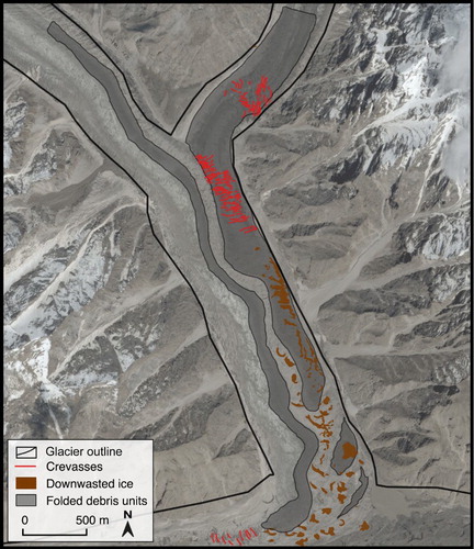 Figure 3. The geomorphological features on Baltoro Glacier’s tributary glacier showing evidence of a surge event (CitationGoogle Earth, 2016).