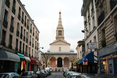 Figure 4. Principle of the great rebuilding project in which perspective was used for the beautification of Paris. View of Saint-jean-baptiste de grenelle church from the street of Commerce (Rue du Commerce), Paris. Photographed by author, 2006.