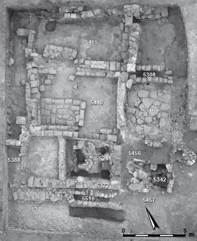 Fig. 6: Part of Area T: aerial view (photo by Boaz Gross)