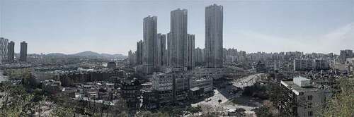 Figure 1. Urban landscape including apartment complexes in Seoul.