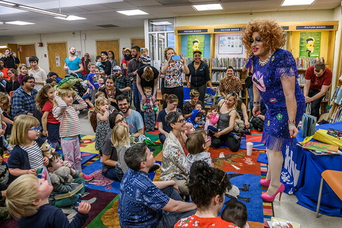 Figure 1. Lil Miss Hot Mess singing at a Drag Queen Story Hour. Photo by Paolo Quadrini.