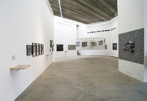 Figure 11. Yang Yuanyuan, ‘At the Place of Crossed Sights’, mixed media, exhibition view of a solo show at C-Space, Beijing, 2016. Courtesy of the artist.