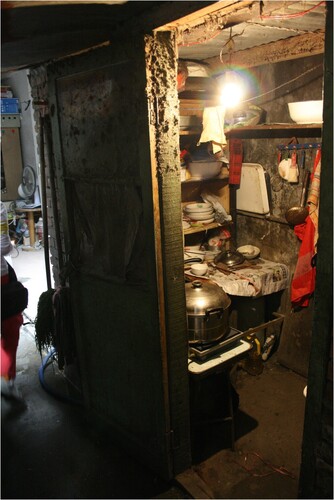 FIGURE 5. The interior of a home in hutongs.