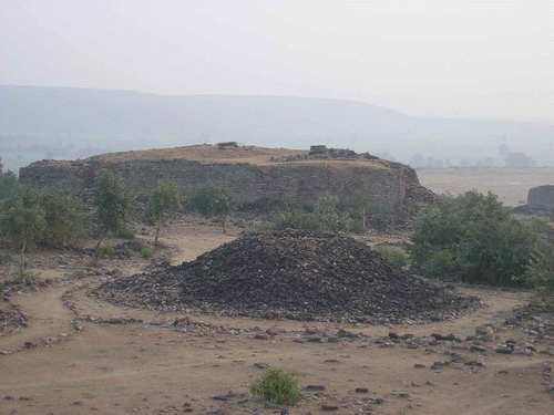 3. Platformed monastery at More Khurd (SSP), second century BC.