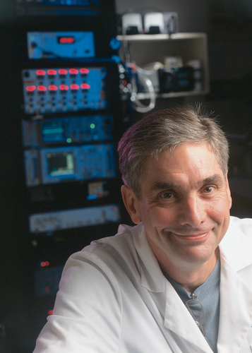 Figure 1. Bud Craig in his laboratory at Barrow Neurological Institute, Phoenix, AZ, in 2005. Courtesy of Lora Sanders.