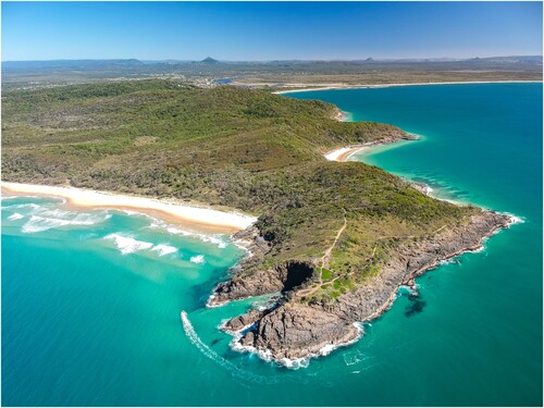 Figure 6. Noosa National Park (centre), Cooloola Recreation Area (upper right) and surrounding landscape facing southwest (By Guille. Used under License).