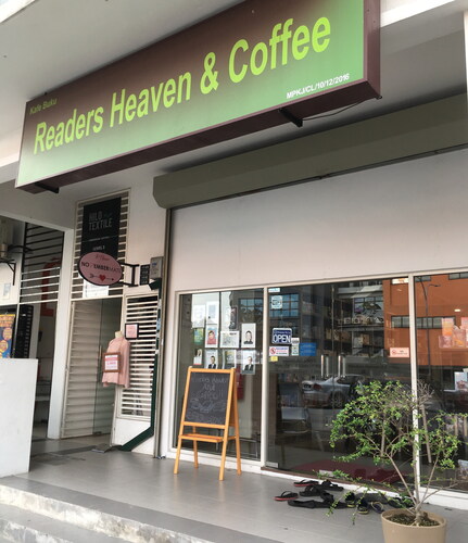 Figure 2. Readers Heaven and Coffee, a romance café and bookshop in Bandar Baru Bangi. Photograph by the author.