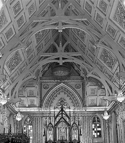 Figure 9. The interior of the ordination hall at niwet thammaprawat temple.