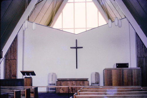 Figure 9. Interior view of the Grove Methodist (1962) by James W. Gibson of Cross and Bain, 1962 (Jim Gibson archive courtesy of Annette Coupland).