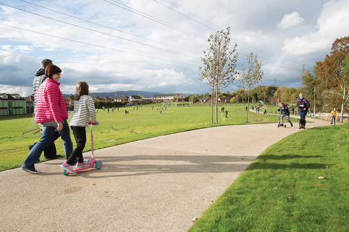 The Hollow and Dixon Playing Fields – newly constructed multipurpose foot and cycle path added to a segment of the Connswater Community Greenway with the addition of 24-hour illuminated lighting columns. Source: EastSide Greenways.