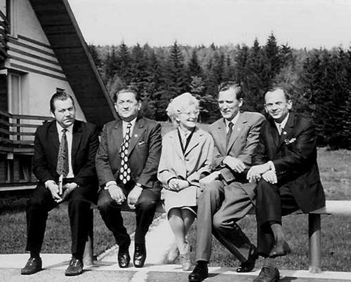 Figure 11.  Professor Kosic (second from left) and Dr von Bulow (second from right).