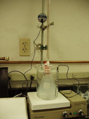 Figure 2.  The set-up used to measure the volume expansion upon injection at 37°C.