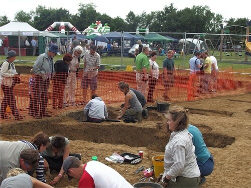 Figure 2. Oakington excavation open to public and part of the Village Fete. Copyright Faye Sayer