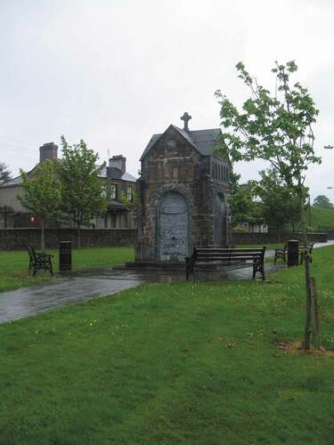 Figure 3. Maryborough [Portlaoise] war memorial. Courtesy of www.irishwarmemorials.com
