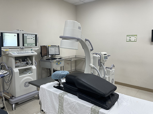 Figure 2 Prone positioning equipment (spine positioning system II, Oakworks Medical Co., USA).