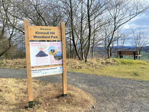 Figure 5. Interpretation panel on Kinnoull Hill. Photo by author.