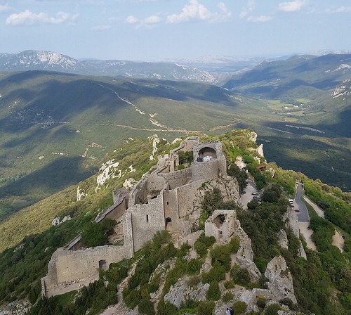 Figure 1. The landscape viewed from Peyrepertuse, Aude, France. (Photo: Aleks Pluskowski).