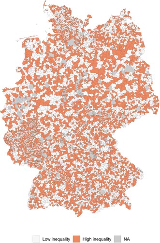 Figure 2. Local inequality across German municipalities.The Figure shows the spatial distribution of inequality across German municipalities. The binary measure is based on a within-county median split of the quantitative Gini measure. Missing data is shaded in light gray – this mainly applies to city counties or states that do not contain any constitutive municipalities (e.g. Berlin, Hamburg, and Bremen). Because within-county comparisons are not possible, such units are excluded from my main empirical analysis. Additional details on the calculation of within-municipality inequality based on tax registry data are provided in Sections 3.1 and A.2 in the SI.