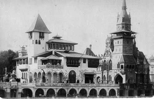 FIGURE 9 Paris, Universal Exposition of 1900, National Palaces of Bosnia-Herzegovina (left) and Hungary (right).