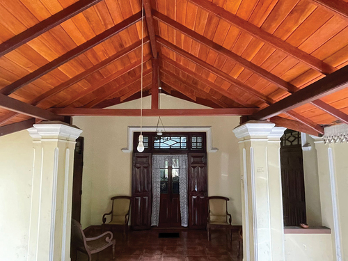 Figure 14. Front verandah of Wijayatunge House.